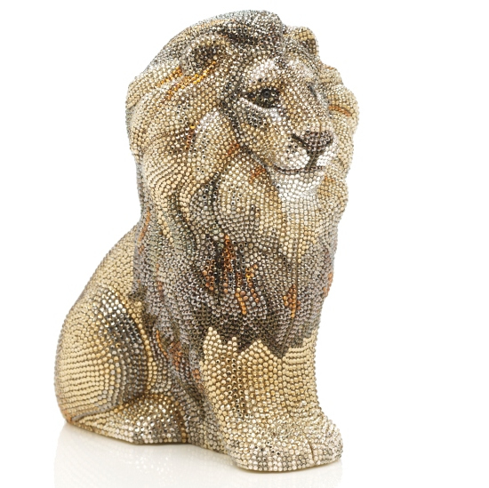 сумочка-косметичка в виде льва со стразами