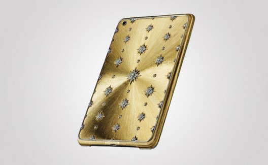 золотой чехол на iPhone5 с бриллиантами
