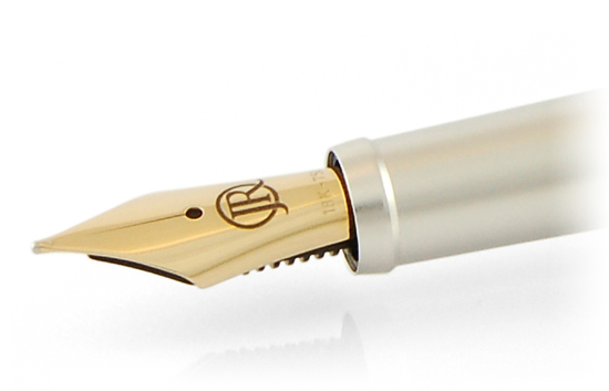 перьевая ручка из золота